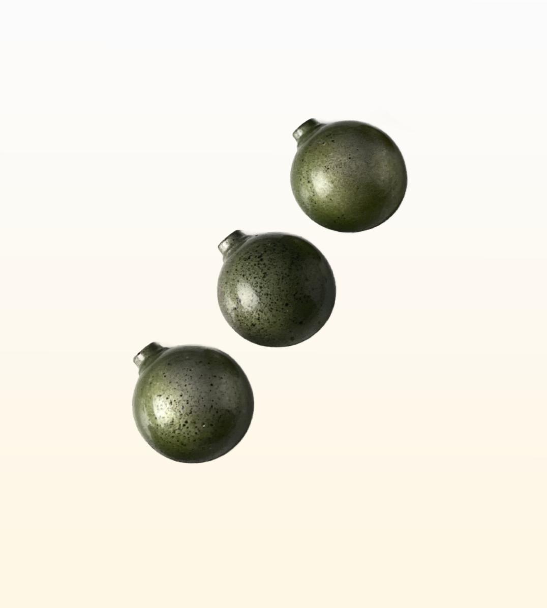 Greyas Polycarbonate Chocolate Mold, Ornament Bon Bon