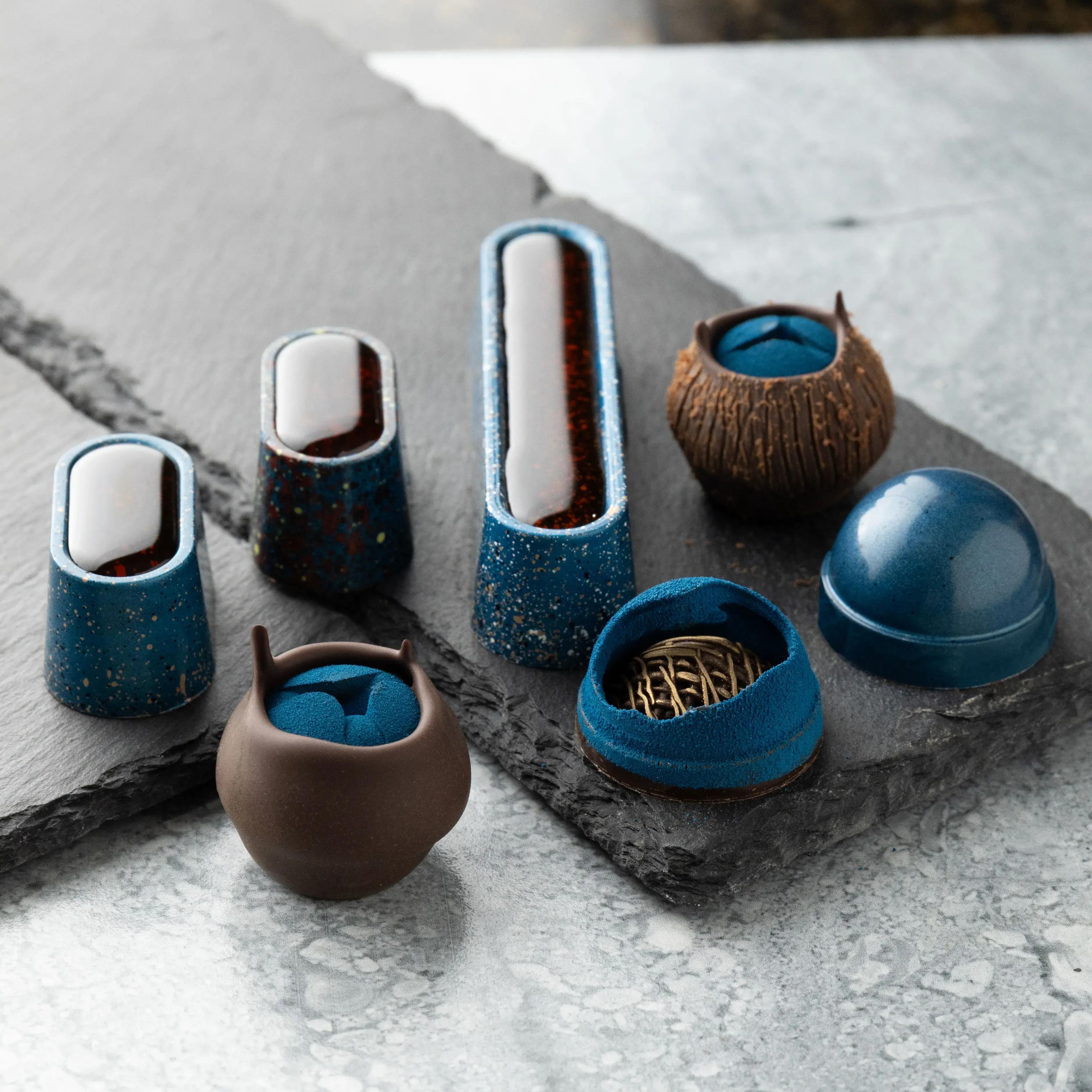 zafiro blue bon bons